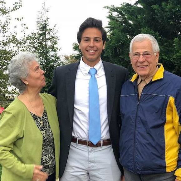 Meet your Posher, Andrew - Picture 1 of 1